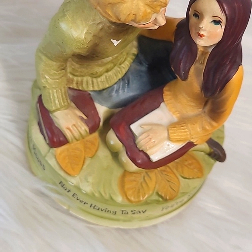 Vintage 70s Ceramic Couple Wind Up Music Playing Shelf Decor Japanese MCM 6.5" - Picture 15 of 17